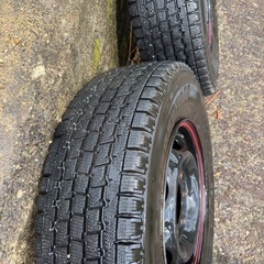 ハイエース、キャラバン用　タイヤ&ホイール　195/80R15
の画像