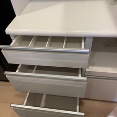 ニトリ食器棚キッチンボートクロード　90KB Whiteの画像