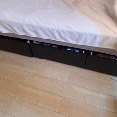 シングルベッド
の画像