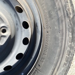195/80R/15 タイヤ　中古　　の画像