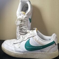 NIKE　27cm ナイキの画像