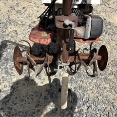 ホンダこまめＦ２１０　移動車輪付き　最大2.4馬力 管理機 耕運機 こまめ 作動品の画像