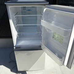 SHARP 冷蔵庫 137L 2012年製 SJ-PD14W-Sシャープの画像