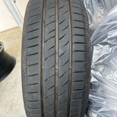 値下げほぼ新品 マットレックス 15インチタイヤ４本の画像