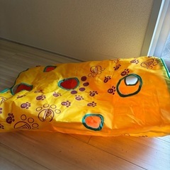 猫のおもちゃの画像