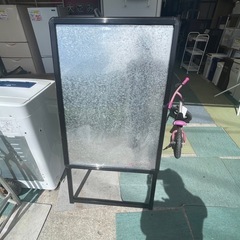 【リサイクルサービス八光】幅63㎝　アルミ製　A型たて看板の画像