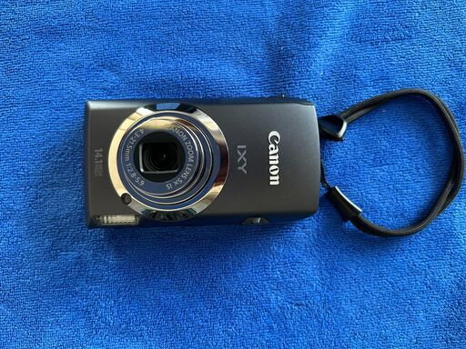 CANON IXY 10S ブラック　　動作品　箱付(美品）