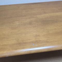 机　テーブルの画像