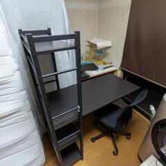 　お話中　デスク　イス　セットの画像