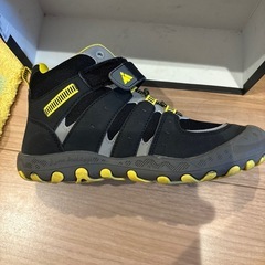 【取引中】黒、キッズシューズ、トレッキングの画像