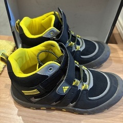 【取引中】黒、キッズシューズ、トレッキングの画像