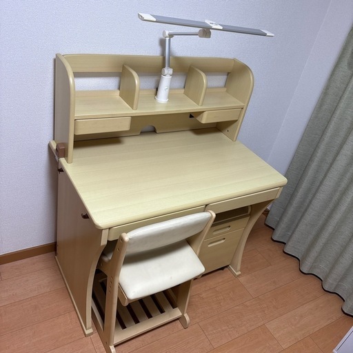 ニトリの学習机セット