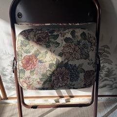 畳椅子の画像