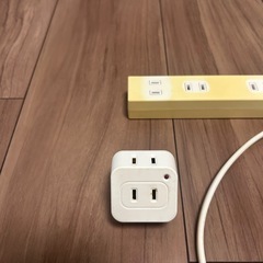 タコ足コンセント　延長コードの画像