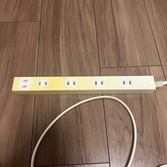 タコ足コンセント　延長コードの画像