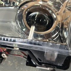 ハイエース社外ヘッドライトの画像
