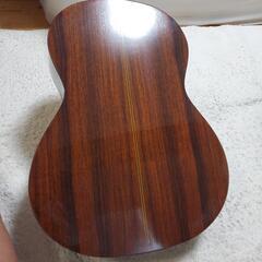 値下げアコースティックギターの画像