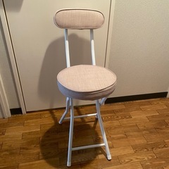 無料　折り畳み椅子