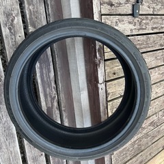 215/35R19サマータイヤ　1本
の画像