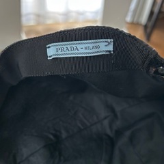 PRADAのキャップ
の画像