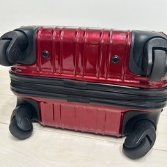 キャリーケースの画像
