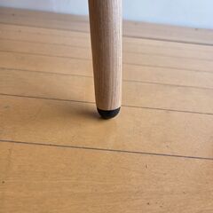 未使用　サンプル品　 天然木タモ材 おしゃれ センターテーブル ローテーブル サイドテーブル 60×60 円形 座卓 北欧 1人暮らし　花台　ナチュラル色 リビングテーブルの画像