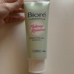 ソフティモクレンジング&ビオレメイク落としの画像