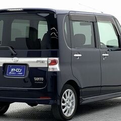 実際の車を沢山見たい！内装や傷を目で確かめたい！そんなあなたに！【オトロン大垣店】なら常時200台以上！/ダイハツ タント 　カスタム　ＲＳの画像