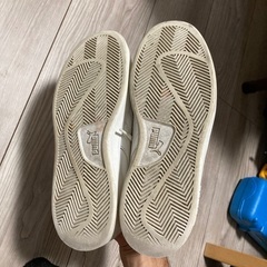 PUMA🔴スニーカー23センチの画像