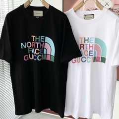 メンズレディース兼用洋服の画像