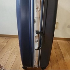 キャリーケース(是非コメント下さい)の画像