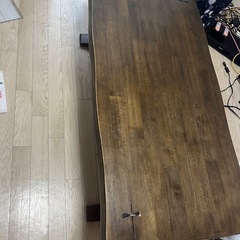 急募 27日まで！ 机の画像