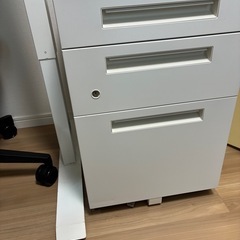 デスク　チェスト　ホワイトの画像