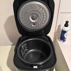 炊飯器 (黒)の画像