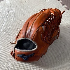 現在取り引き中‼️軟式グローブ色々の画像