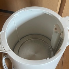 電気ケトルの画像