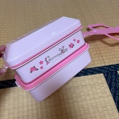 キティちゃん　大きめのお弁当箱　の画像