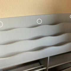 絵本ラック 北欧風 送料込み 組立不要 の画像