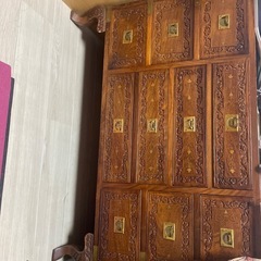 アンティークタンスの画像