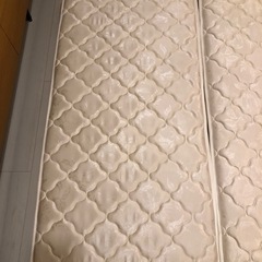 ダブル　マットレス　三折　タンスのゲンの画像