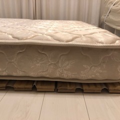 ダブル　マットレス　三折　タンスのゲンの画像