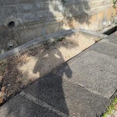 残土、砂利の画像