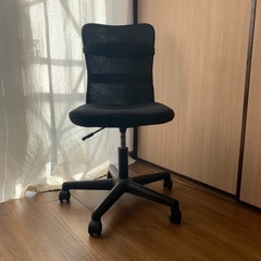 オフィスチェアの画像