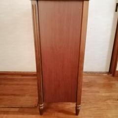 キャビネットの画像