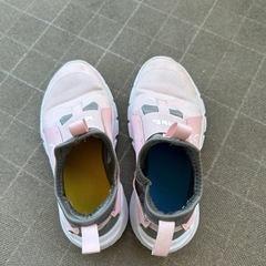 NIKE スニーカー　20cmの画像
