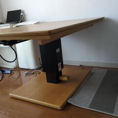 ダイニングテーブル　コタツ機能付きの画像