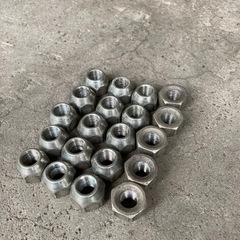タイヤナットの画像