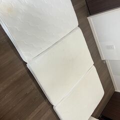 IKEA 折り畳みシングルマットレスの画像