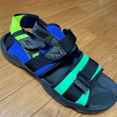 NIKE  ACG　サンダルの画像
