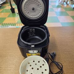 H369　アイリスオーヤマ炊飯器の画像